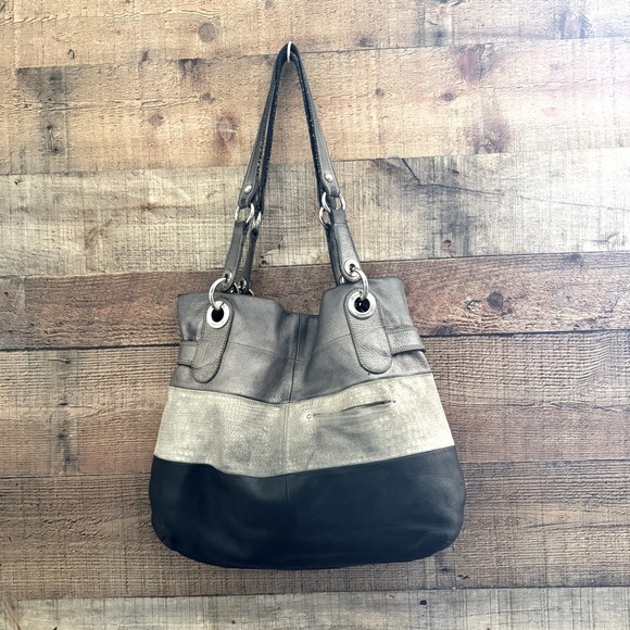 B. Makowsky Tri Color Stylish Genuine Leather Large Bag - Picture 2 of 11